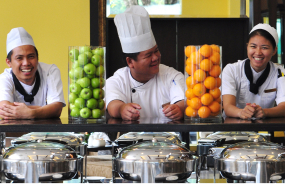Chefs with fruits